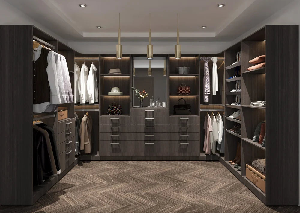 walk-in closet